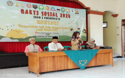 Bakti Sosial 'Mentari' SMA Negeri 2 Purwokerto: Menerangi Kehidupan dengan Kasih